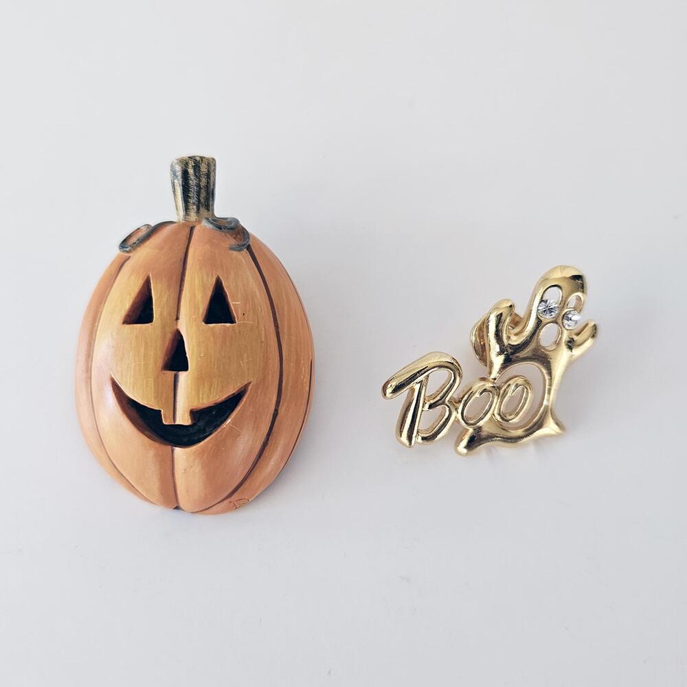 Halloween Pumpkin and Boo Ghost Brooch Pins Set